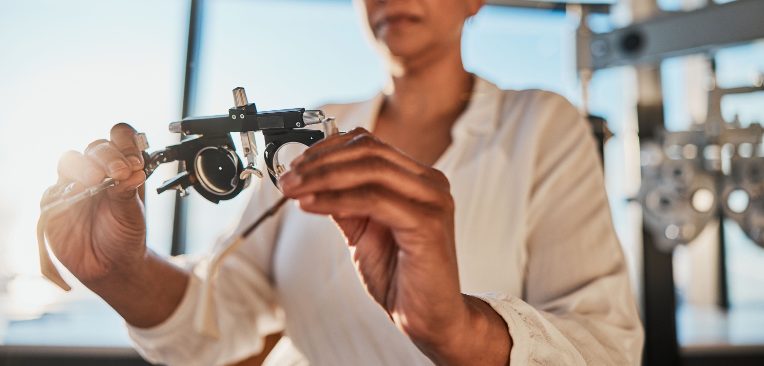 片山メガネのこだわりと眼鏡づくり